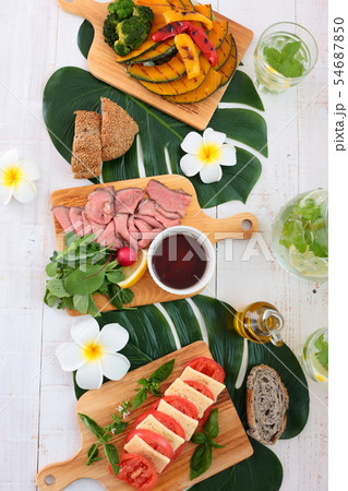 食卓　ボタニカルイメージ 54687850