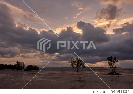 Rainy Clouds Rainy Clouds 54691884