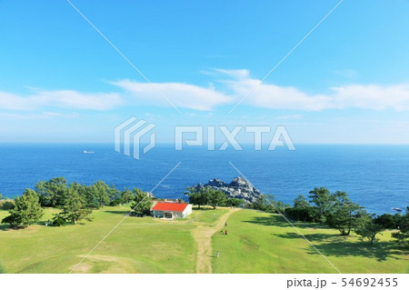 和歌山県 青空の潮岬 和歌山県 青空の潮岬 54692455