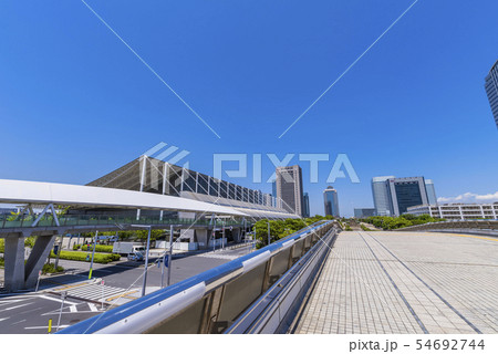 幕張新都心 メッセモールと幕張メッセの風景 幕張新都心 メッセモールと幕張メッセの風景 54692744