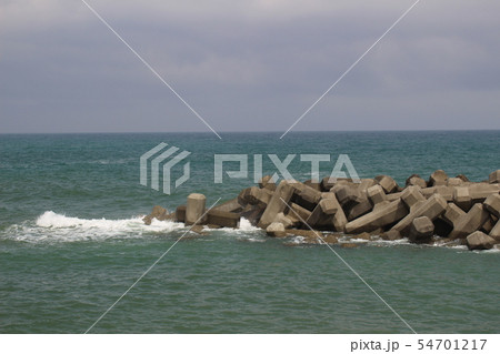 7月の富山湾入善海岸 7月の富山湾入善海岸 54701217