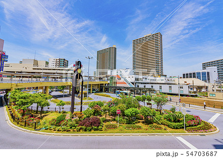 大阪　高槻駅前風景 54703687