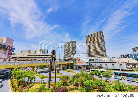 大阪　高槻駅前風景 54703689