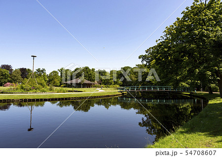 Paviljoen in Park Rusthoff in Sassenheim 54708607