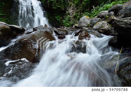 雨霧の滝（北海道・美深町） 54709788