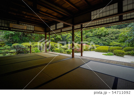京都 詩仙堂の初夏の庭園 54711092