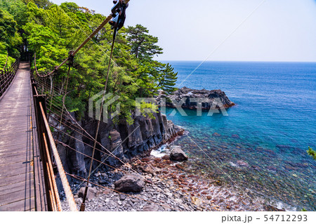 【静岡県】東伊豆城ヶ崎海岸 大淀小淀の橋立吊橋 【静岡県】東伊豆城ヶ崎海岸 大淀小淀の橋立吊橋 54712293