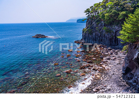 【静岡県】東伊豆城ヶ崎海岸 橋立吊橋からの眺め 【静岡県】東伊豆城ヶ崎海岸 橋立吊橋からの眺め 54712321