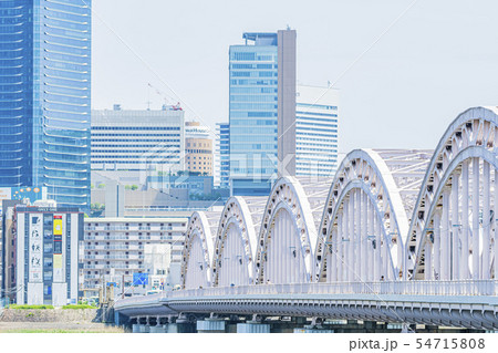 大阪　キタ　都市風景　 54715808