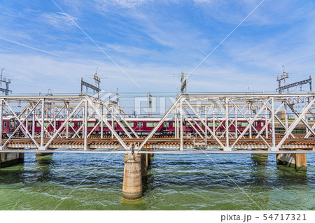 阪急電車　新淀川橋梁　　 54717321