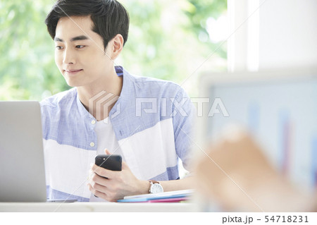 男性 ビジネス 男性 ビジネス 54718231