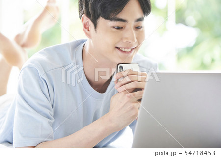 男性　ライフスタイル 54718453