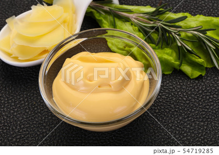 Cheese sauce in the bowl Cheese sauce in the bowl 54719285