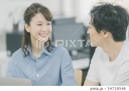 company employee company employee 54719546