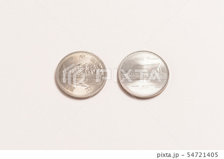 天皇陛下御在位五十年と六十年記念硬貨 54721405