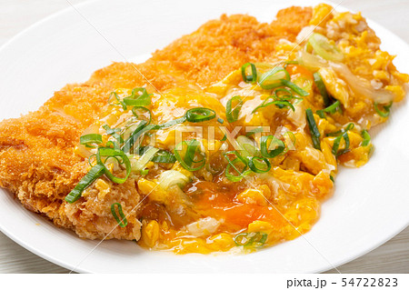 カツの玉子とじ 54722823