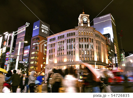 日本の東京都市景観 東京 銀座 平成最後の夜 の写真素材