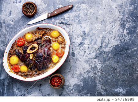 Baked meat with mushrooms 54726999