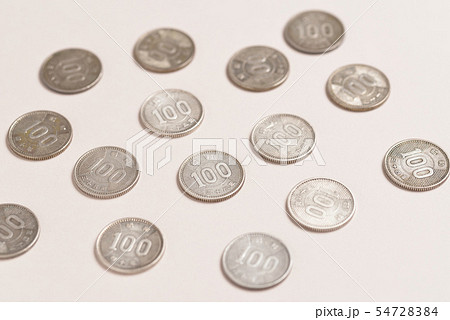 昔の100円硬貨 昔の100円硬貨 54728384