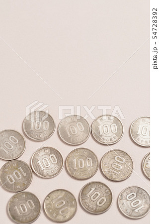 昔の100円硬貨 54728392