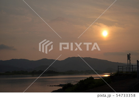 夕暮れ 夕暮れ 54733358