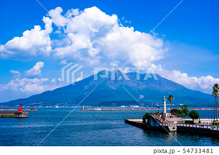 桜島 鹿児島港からの写真素材