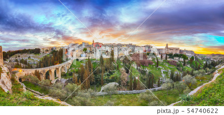 Gravina in Puglia ancient town, bridge and canyon Gravina in Puglia ancient town, bridge and canyon 54740622