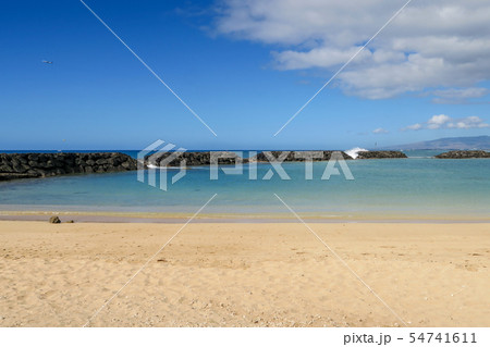 アラモアナビーチパーク、マジックアイランドのビーチの風景 アラモアナビーチパーク、マジックアイランドのビーチの風景 54741611