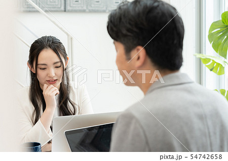 スモールカンパニー 54742658