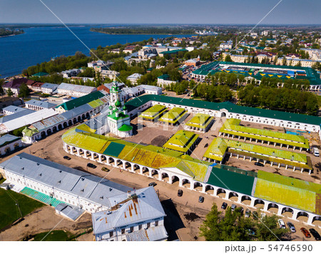 Aerial view of Saviour church on Gostiny Dvor in Kostroma 54746590