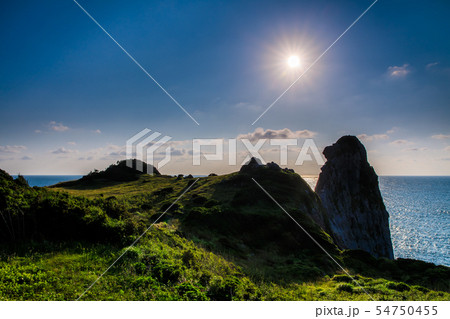 猿岩の夕陽　【長崎県壱岐市】 54750455