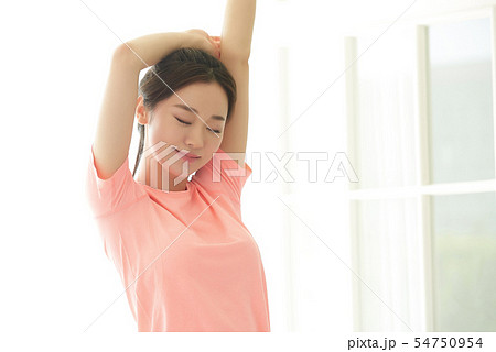 女性　スポーツ　ヘルシー 54750954