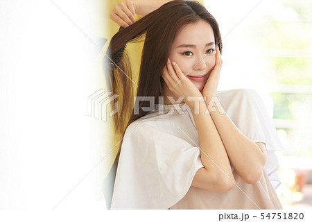 女性 ヘアケア 女性 ヘアケア 54751820