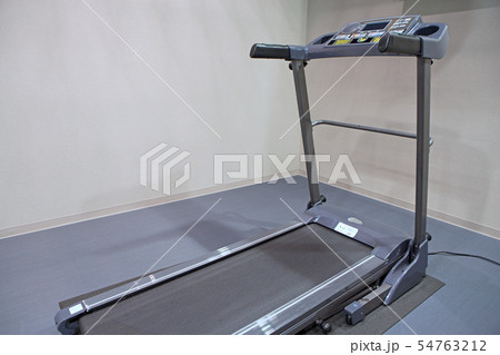 ランニングマシン 54763212