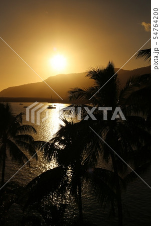 トリニティ・インレットの朝日 54764200