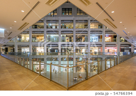 【都会】 KITTE 【丸の内】 【都会】 KITTE 【丸の内】 54766394