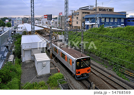 日本の横浜都市景観 あざみ野駅などを望む 日本の横浜都市景観 あざみ野駅などを望む 54768569