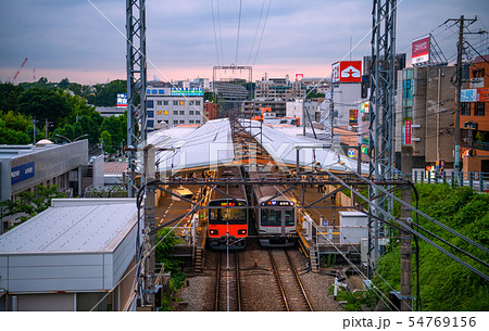 日本の横浜都市景観 あざみ野駅などを望む 日本の横浜都市景観 あざみ野駅などを望む 54769156
