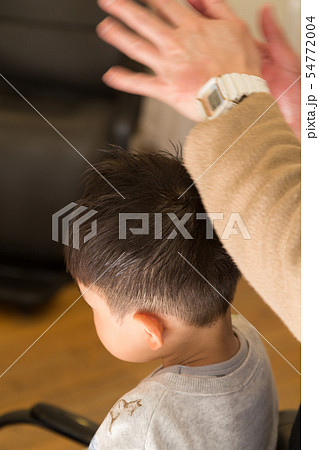 美容室 54772004