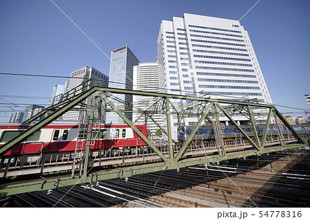 日本の東京都市景観　品川の超高層ビル群などを望む 54778316