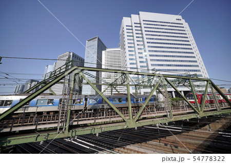 日本の東京都市景観 品川の超高層ビル群などを望む 日本の東京都市景観 品川の超高層ビル群などを望む 54778322