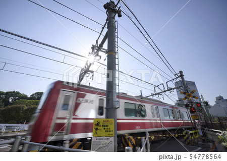 日本の東京都市景観 品川の踏切などを望む 日本の東京都市景観 品川の踏切などを望む 54778564