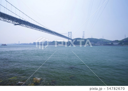 門司側から見た関門海峡の風景 門司側から見た関門海峡の風景 54782670