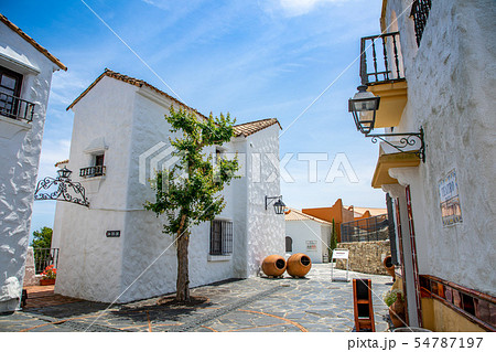 地中海村 アンダルシアとアルハンブラゾーン 54787197