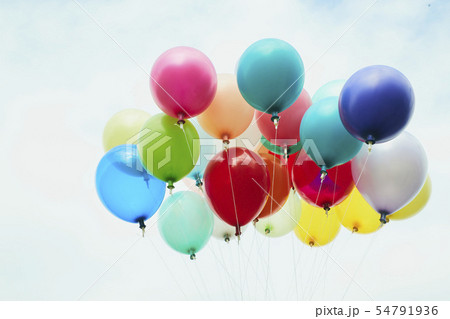 青空 カラフル 風船 54791936