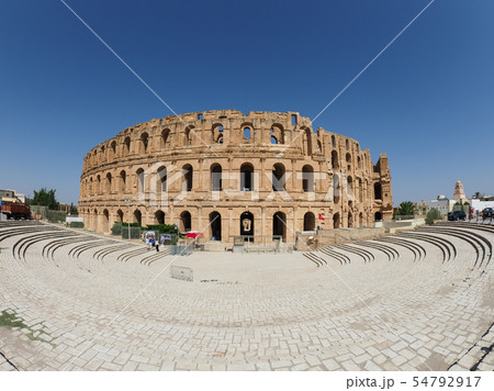 チュニジア・エルジェムの円形闘技場 Amphitheatre of El Jem, Tunisia 54792917