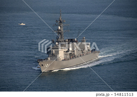 来島海峡大橋を通過する海上自衛隊護衛艦 むらさめ 来島海峡大橋を通過する海上自衛隊護衛艦 むらさめ 54811513
