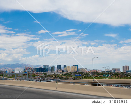 ラスベガスの街(アメリカ ネバダ州) ラスベガスの街(アメリカ ネバダ州) 54811911