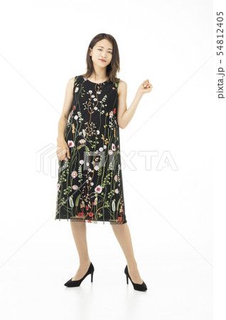 20代女性 20代女性 54812405