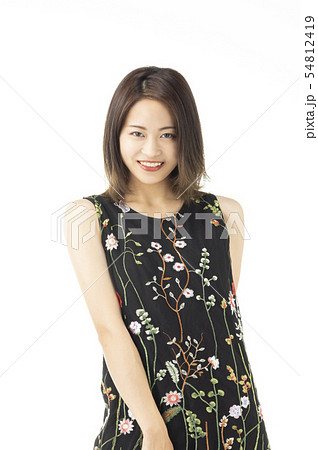 20代女性 20代女性 54812419